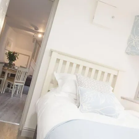 Stunning Cosy Cottage In Old Town Padstow Sleeps 4 Exterior photo